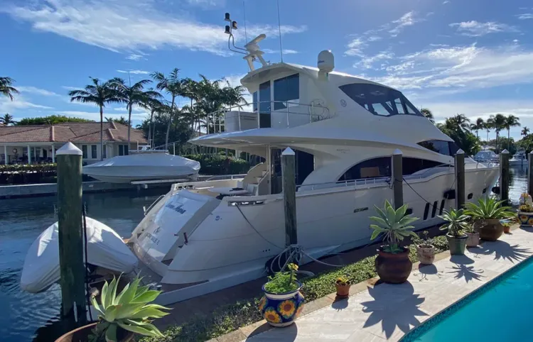 72 Marquis M/Y Sold by Riccardo Solci [QUEEN MARA]