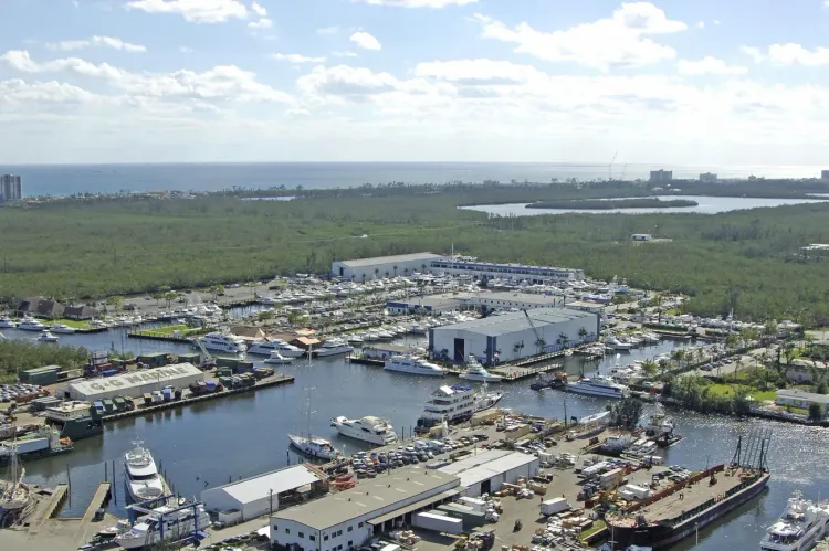 Yachts Available to Tour at Harbour Towne Open House