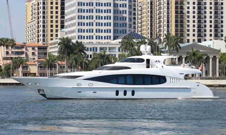 101' KaiserWerft Motoryacht Sold by Yacht Broker Kurt Bosshardt