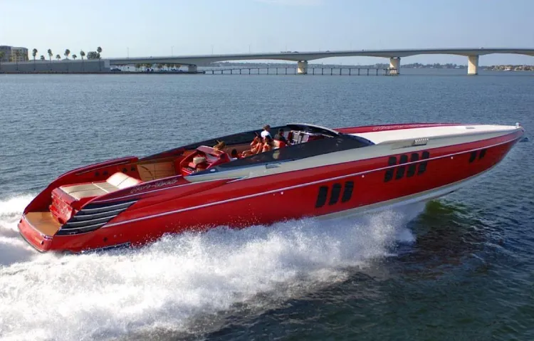 80' Nor-Tech LADY LISA Sold By Gary Hardcastle