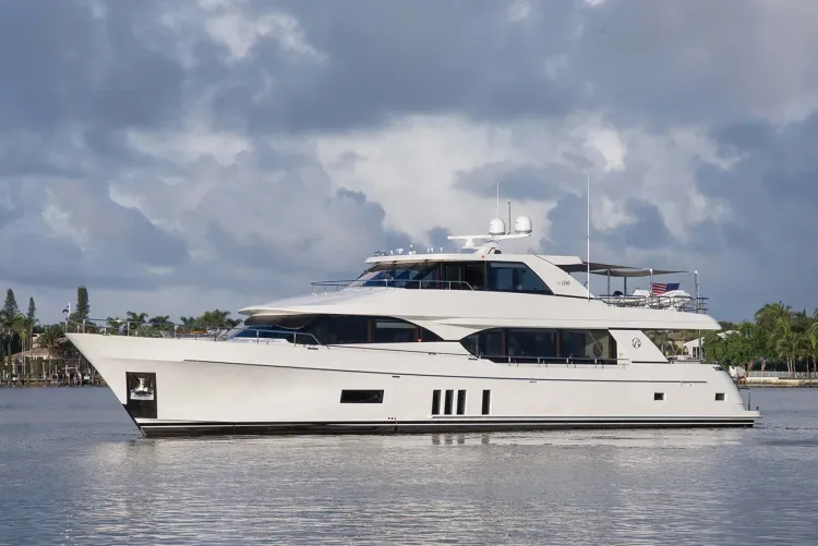 Virtual Tour: Step aboard a brand new Ocean Alexander 100
