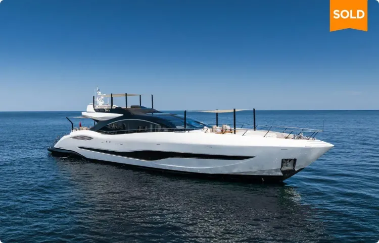 104' Mangusta Yachts 2023 Sold by Jake Garber [JACQPOT]