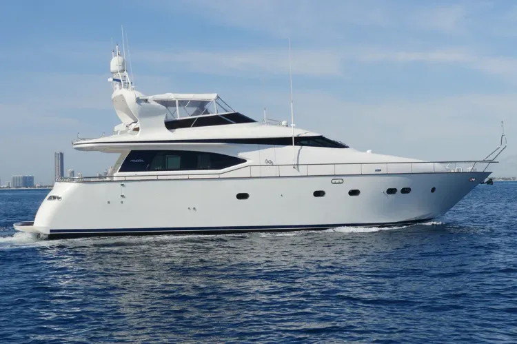 70 Maiora Motoryacht Walkthrough Video
