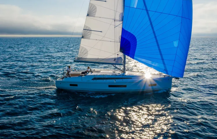 Oceanis 40.1 Wins Best Cruising Boat Under 50 Feet [2021]