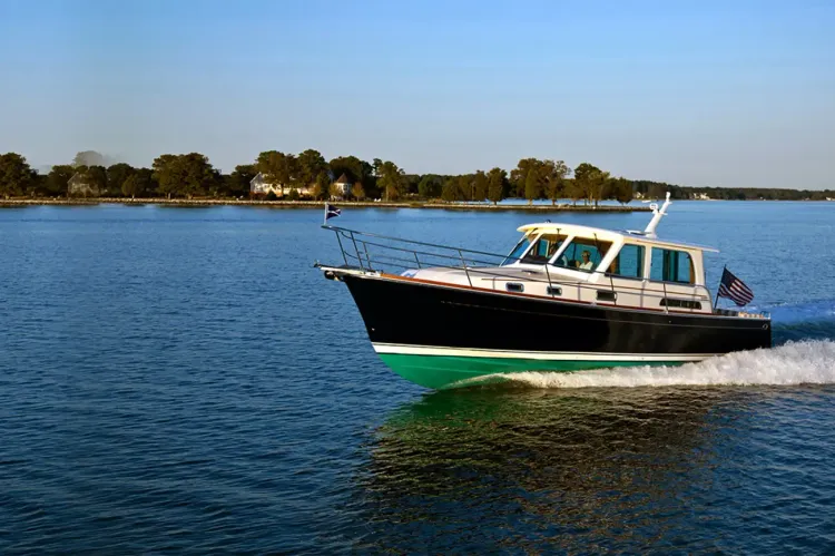 January boat sales, prices post gains