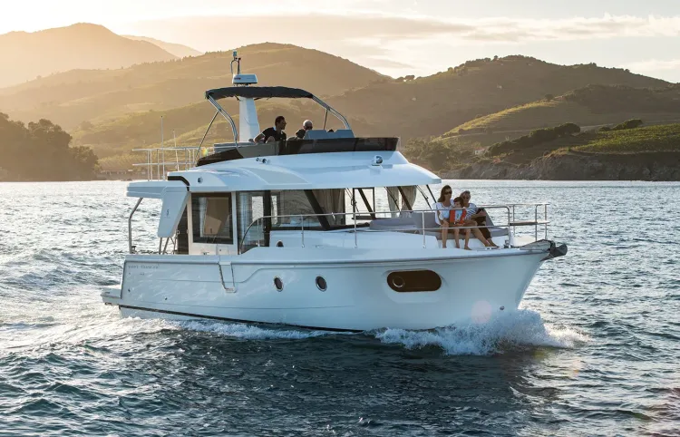 Beneteau Swift Trawler 41 Features + Performance Review
