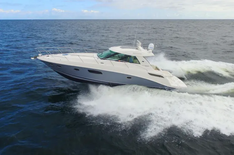 45' Sea Ray Sundancer Walkthrough Video