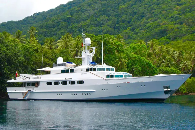 155' Feadship Superyacht Lionwind Walkthrough Video