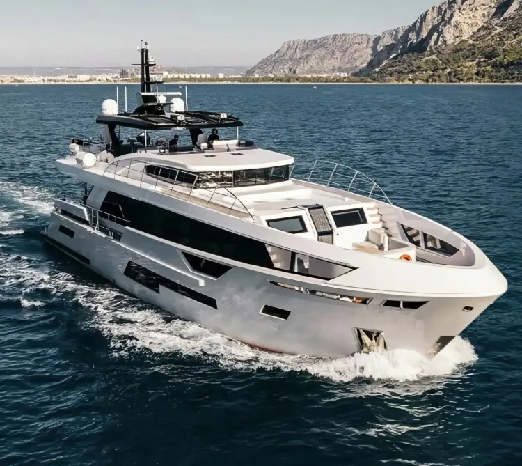 95' Bering 2022 – Antalya, Turkey