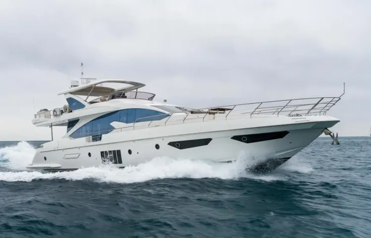 80 Azimut Motoryacht Walkthrough [Boat Review + Video]