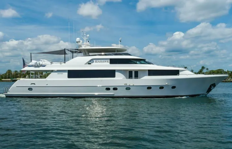 112 Westport Motoryacht Walkthrough [Boat Review + Video]