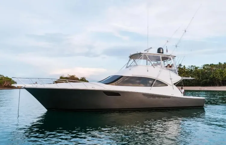 54 Bertram Sportfish Walkthrough [Boat Review + Video]