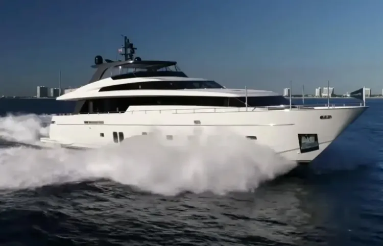106 Sanlorenzo Motoryacht [Boat Review + Video]