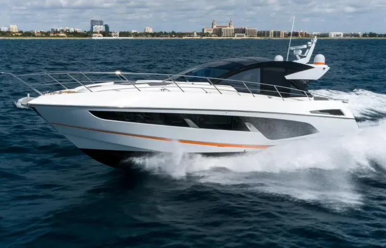 60 Sunseeker Motoryacht [Boat Review + Video]
