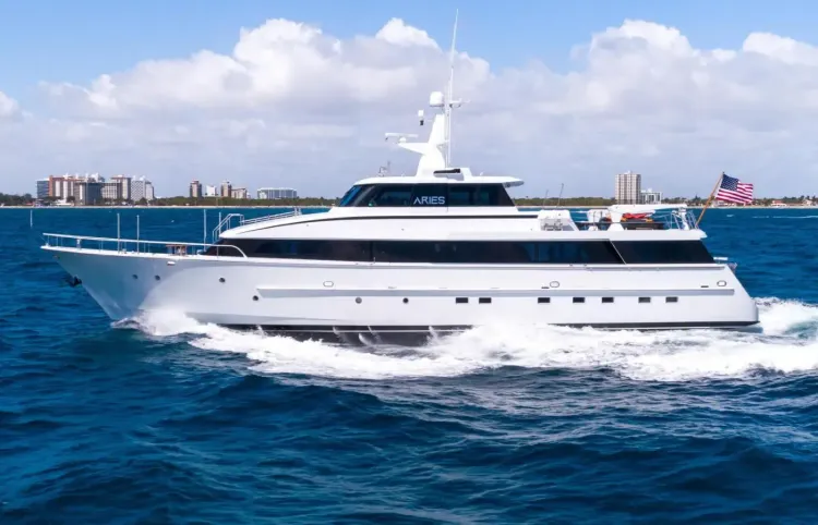 110 Cheoy Lee Motoryacht Walkthrough [Boat Review + Video]