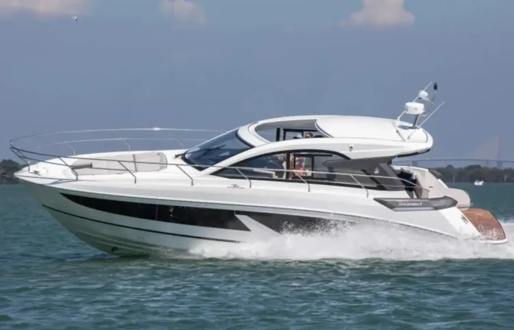 41 Beneteau GT Motoryacht Walkthrough [Boat Review + Video]
