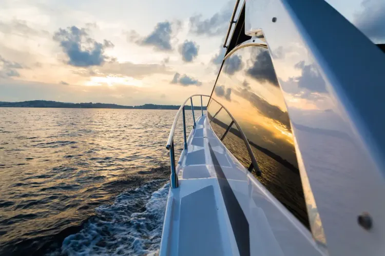 July Boat Sales Show Single-digit Gains