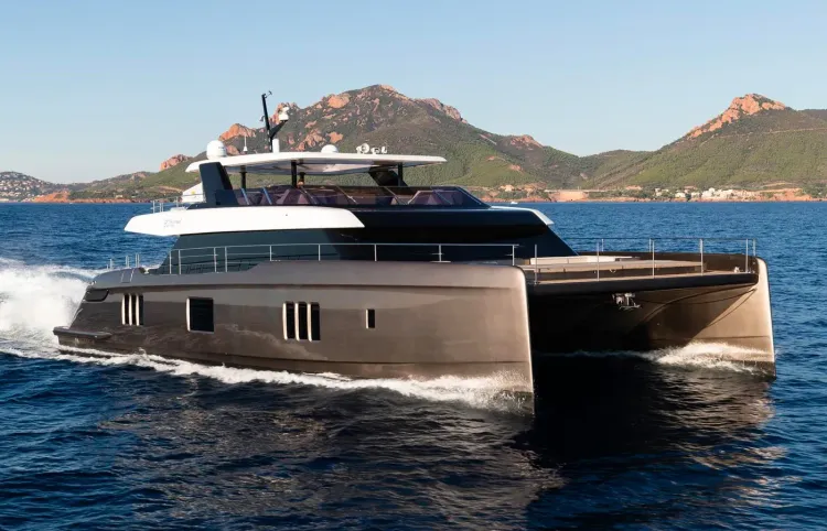 80 Sunreef ARIA Sold By Alex G. Clarke + Gregg Somerville