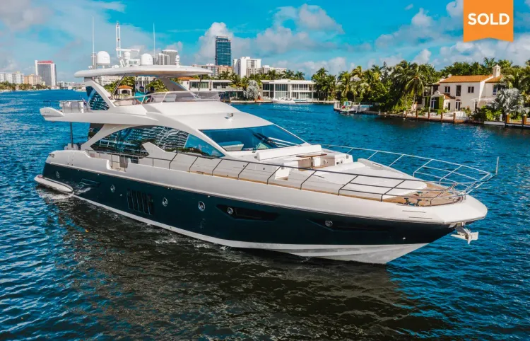 80 Azimut Motor Yacht Sold By Juno Prudhomm