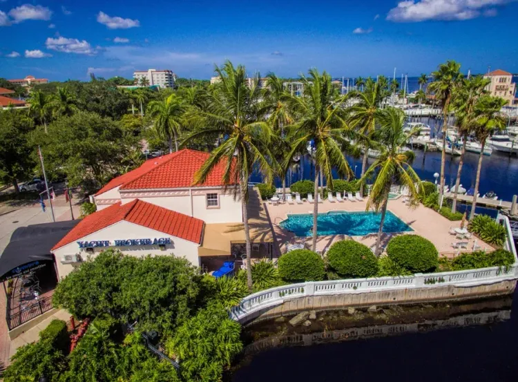 Denison Yachting Opens New Sales Office in Bradenton