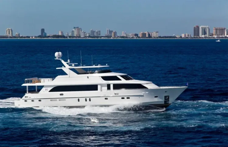 114 Hargrave Motor Yacht Sold By Peter Quintal + Ken Denison