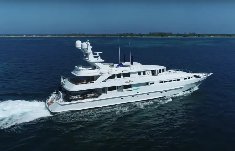 Yacht Walkthrough: 144' Heesen [Superyacht Highlight]