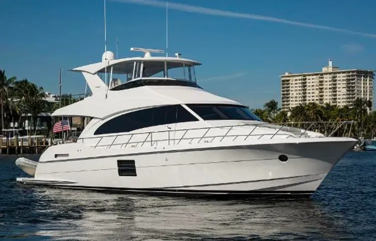 60 Hatteras JOYRIDE Sold By Yacht Broker Peter Quintal