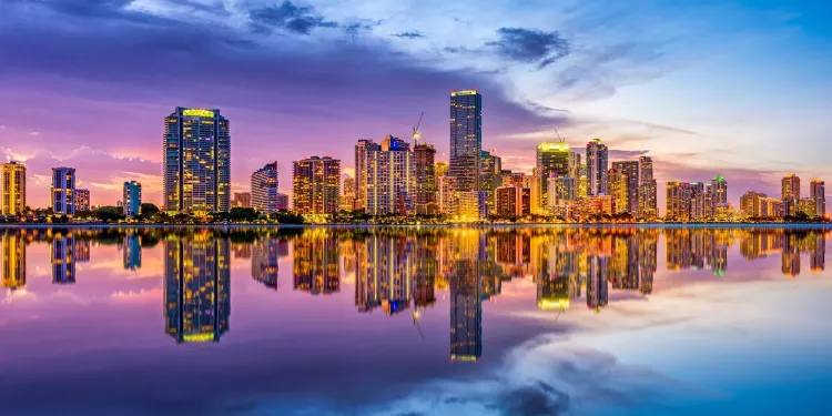 Miami Yacht Show Vs Boat Show