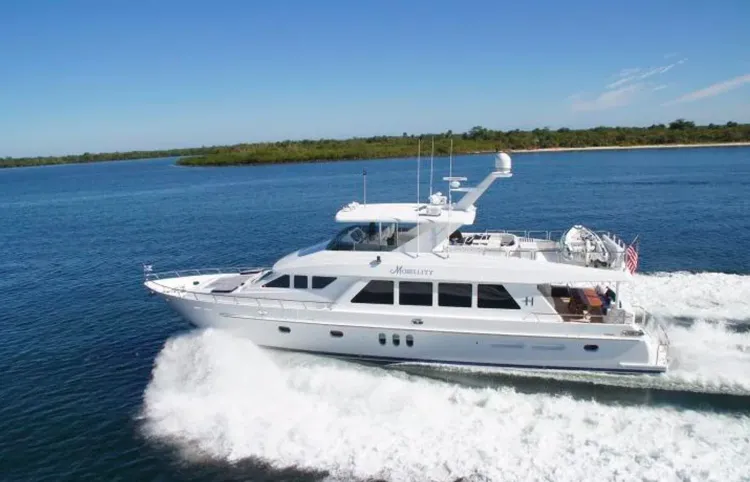 84' Hargrave MOBILLITY Sold By Denison Yacht Brokers