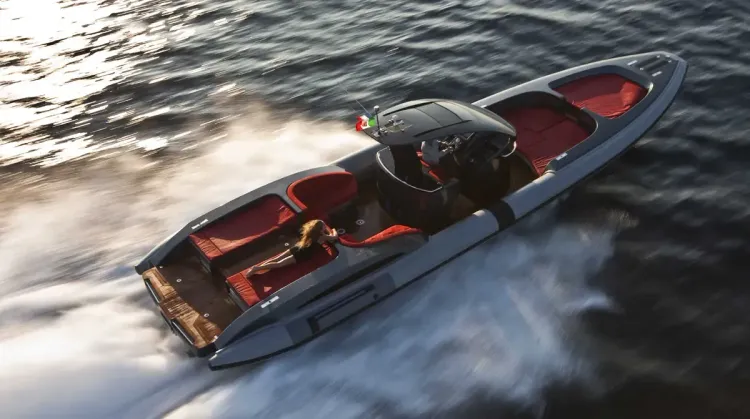 Pirelli PZero 1400 Sport: An Awesome Tender You Can Rent