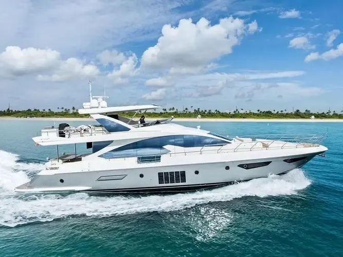 80' Azimut 2018 – Bal Harbour, Florida